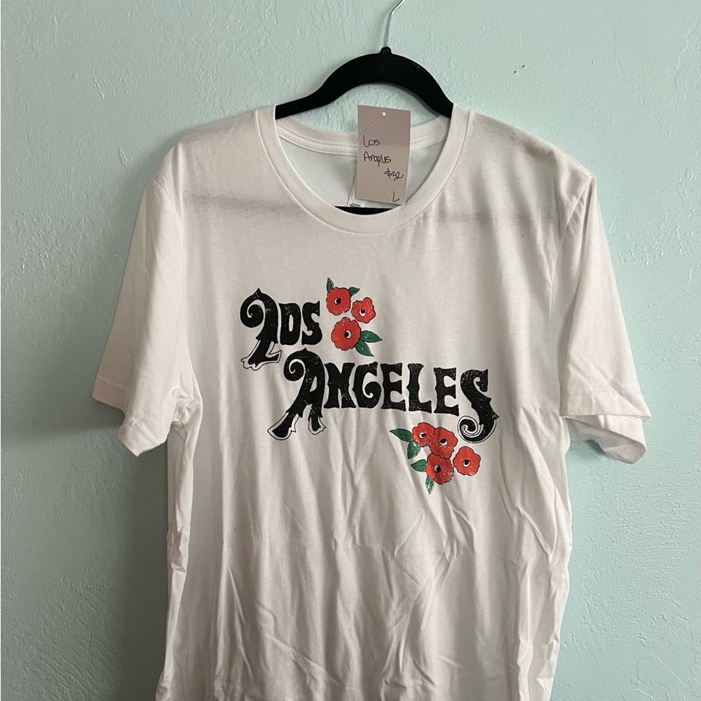 Beautiful “Los Angeles” ladies Tshirt - size Large